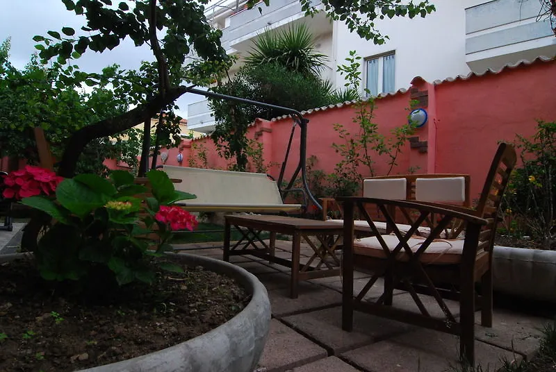 Flowery Inn Villa Alghero 2*,