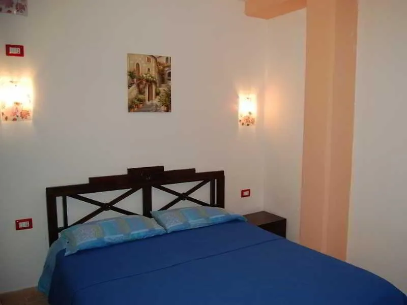Flowery Inn Villa Alghero 2*,  Italien
